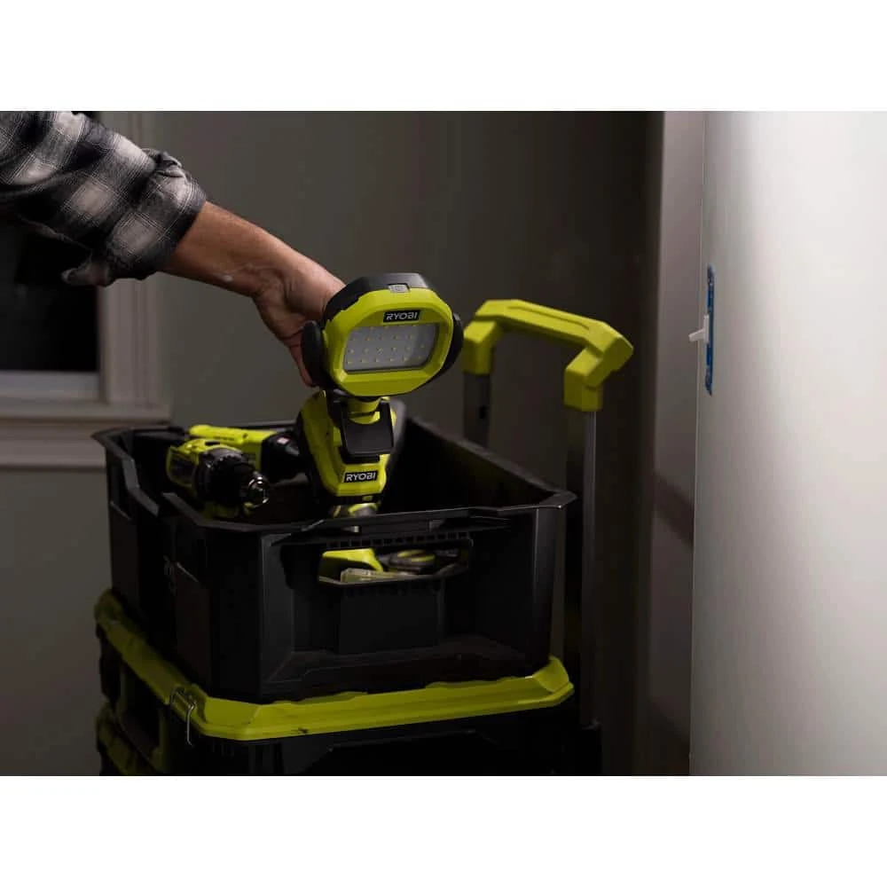 Ryobi ONE+ 18V Cordless LED Clamp Light (Tool Only) 4 Ryobi ONE+ 18V Cordless LED Clamp Light (Tool Only) - Image 4