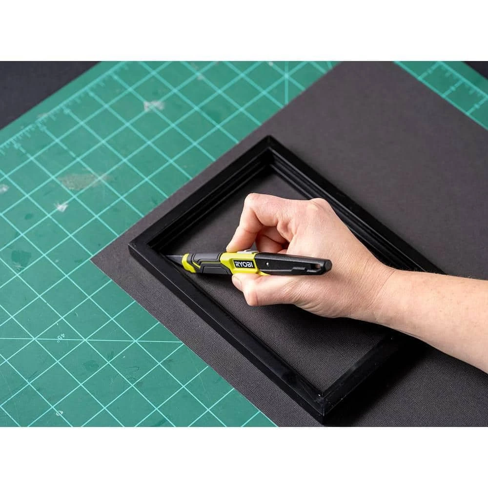 Ryobi Quick Change Hobby Knife (2-Pack) 4 Ryobi Quick Change Hobby Knife (2-Pack) - Image 4